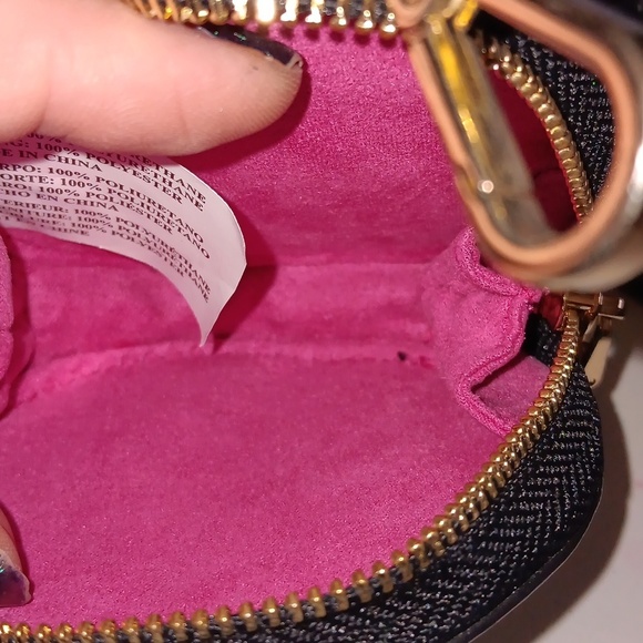 Betsey Johnson Quilted Patton Crossbody w Detachable Coin Purse - Picture 11 of 11